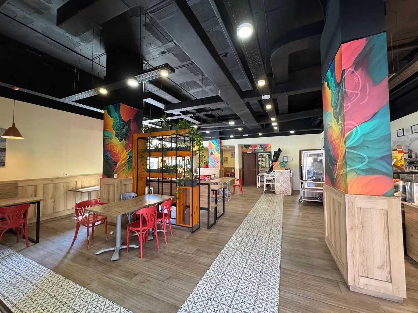 Local comercial en traspaso en Centre - Sant Oleguer, imagen 6