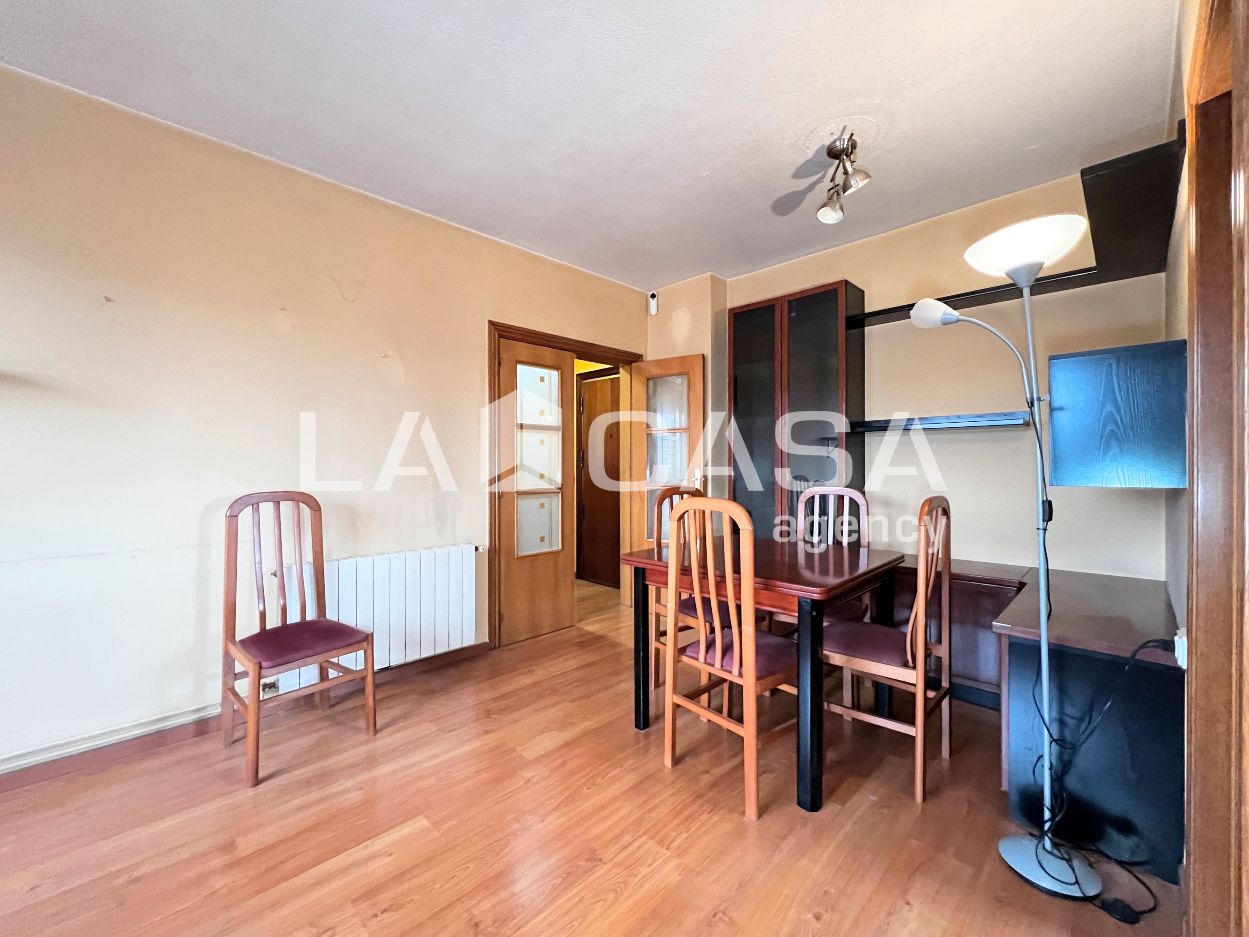 Flat for sale in Badalona  with Heating