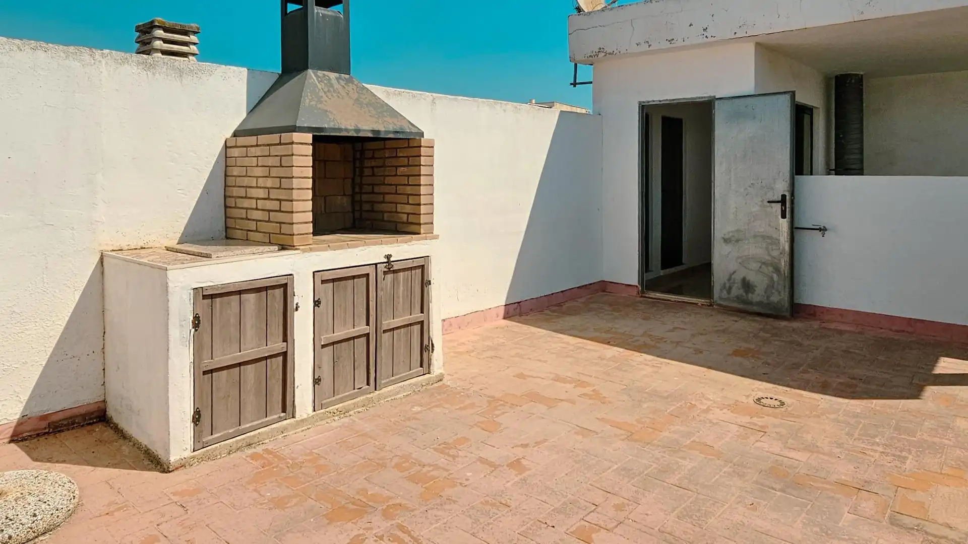 Terrace of Flat for sale in Daimús  with Air Conditioner, Terrace and Furnished