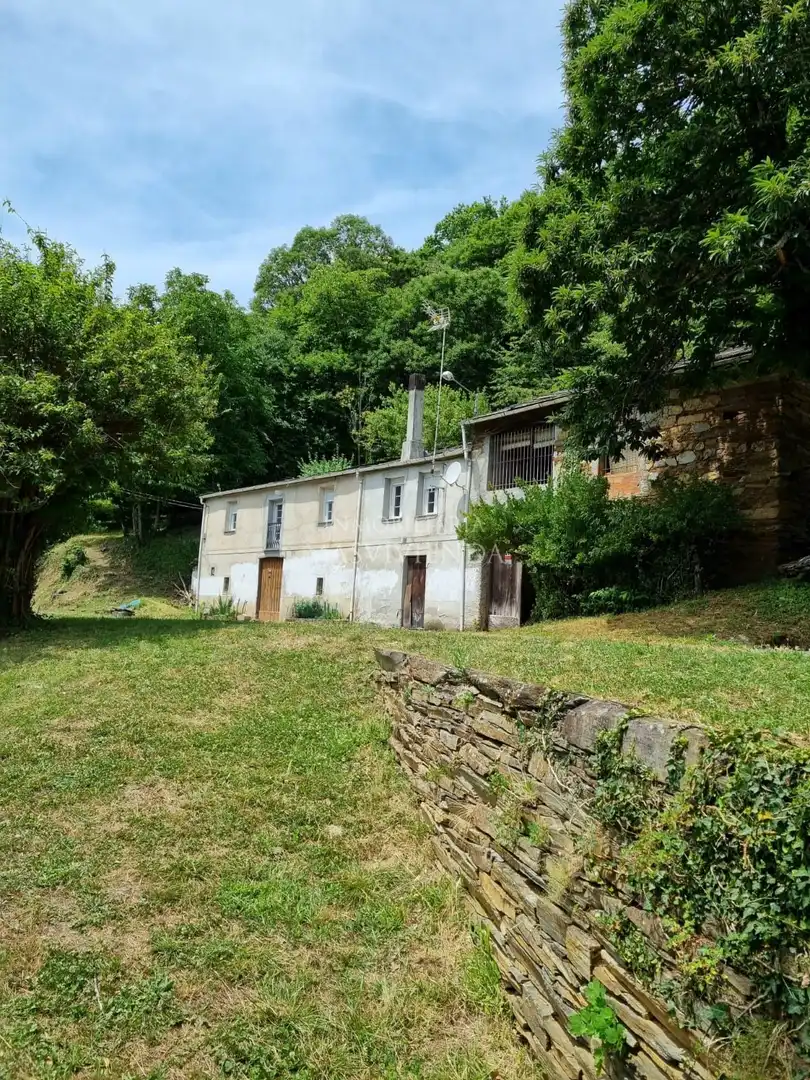 Vista exterior de Casa o xalet en venda en A Pobra do Brollón  amb Jardí privat
