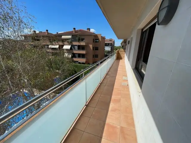 Terrassa de Àtic de lloguer en Sant Cugat del Vallès amb Calefacció, Parquet i Terrassa