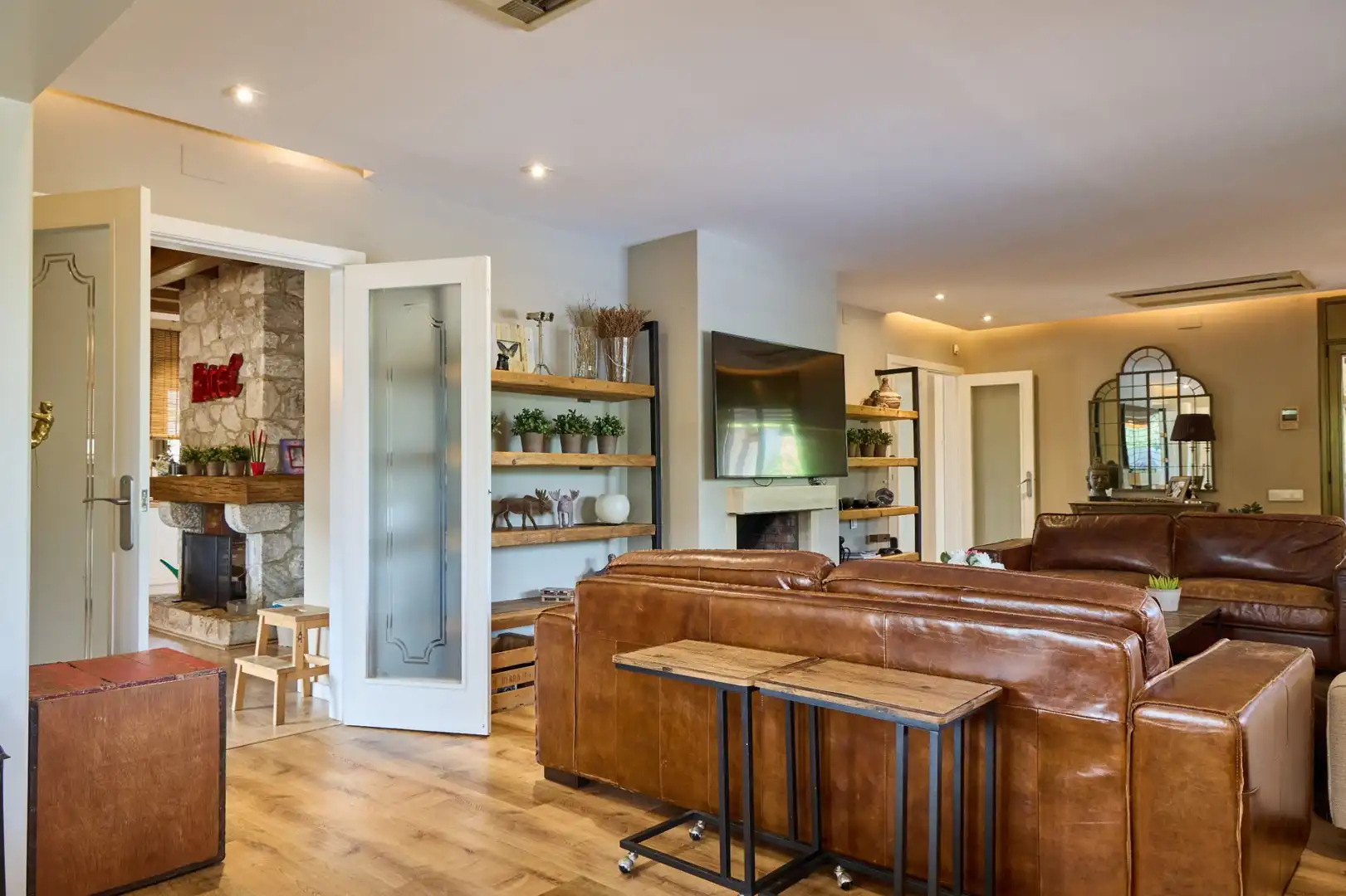 Sala d'estar de Casa o xalet en venda en Sant Andreu de Llavaneres amb Calefacció, Jardí privat i Terrassa