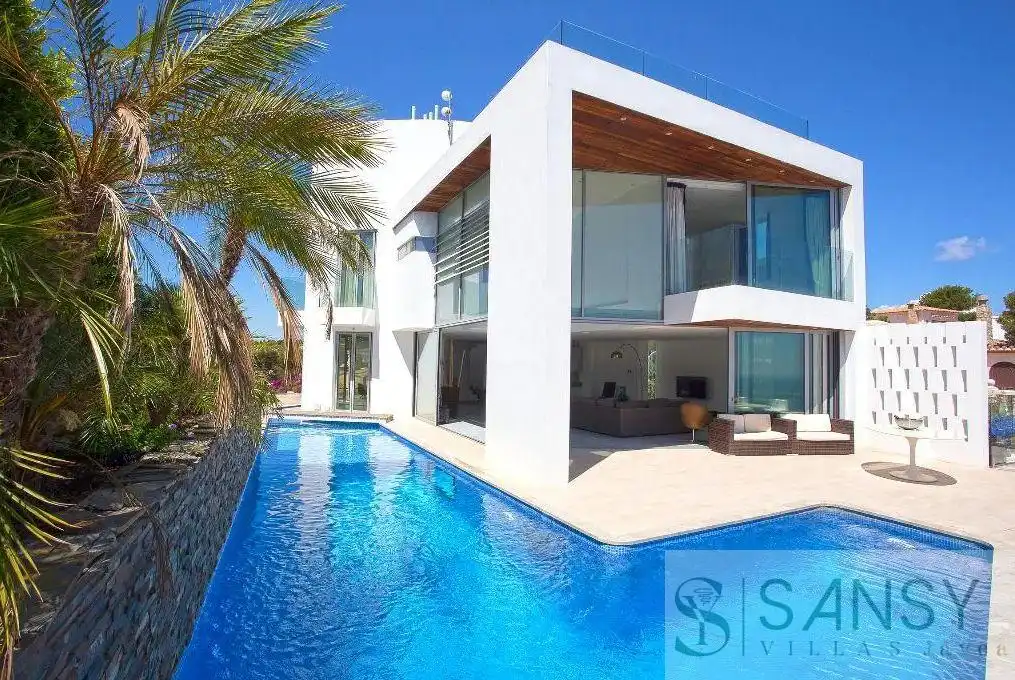 Villa con piscina in vendita a Centro ciudad, imagen 3