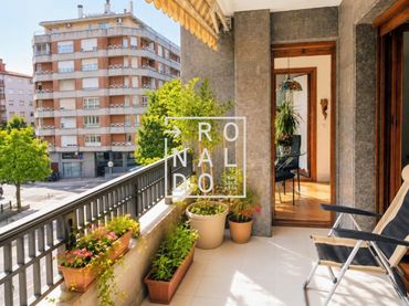 Appartement avec ascenseur à vendre à ANZARAN