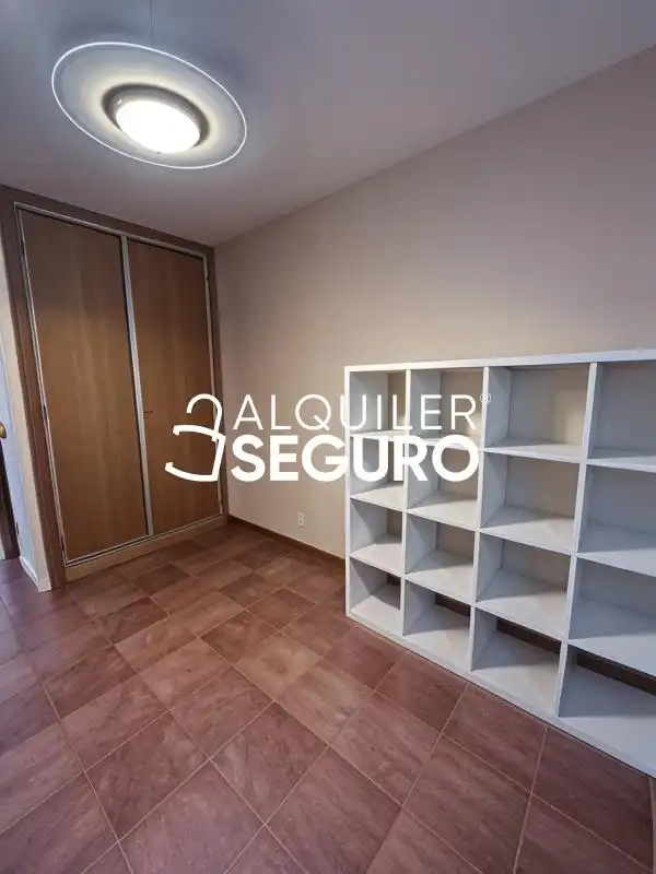 Dormitori de Casa o xalet de lloguer en Torrejón de Ardoz amb Aire condicionat, Calefacció i Terrassa