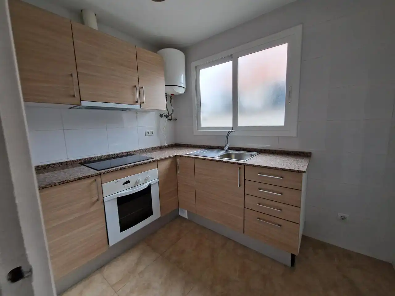 Kitchen of Buildings for sale in Tarragona