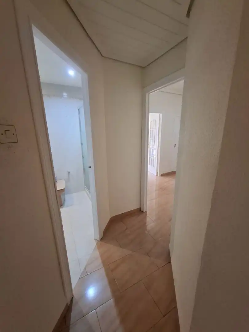 Wohnung zum Verkauf in Valencia mit Möbliert und Balkon
