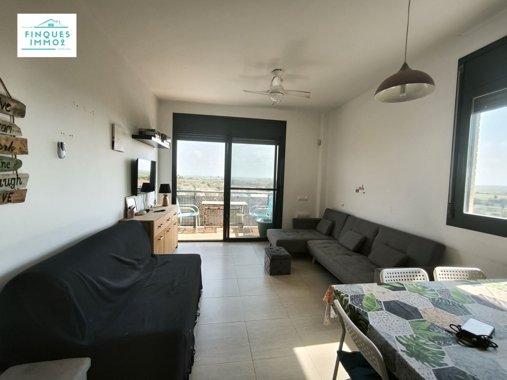 Wohnzimmer von Wohnungen miete in Sant Carles de la Ràpita mit Möbliert, Balkon und Gemeinschaftspool