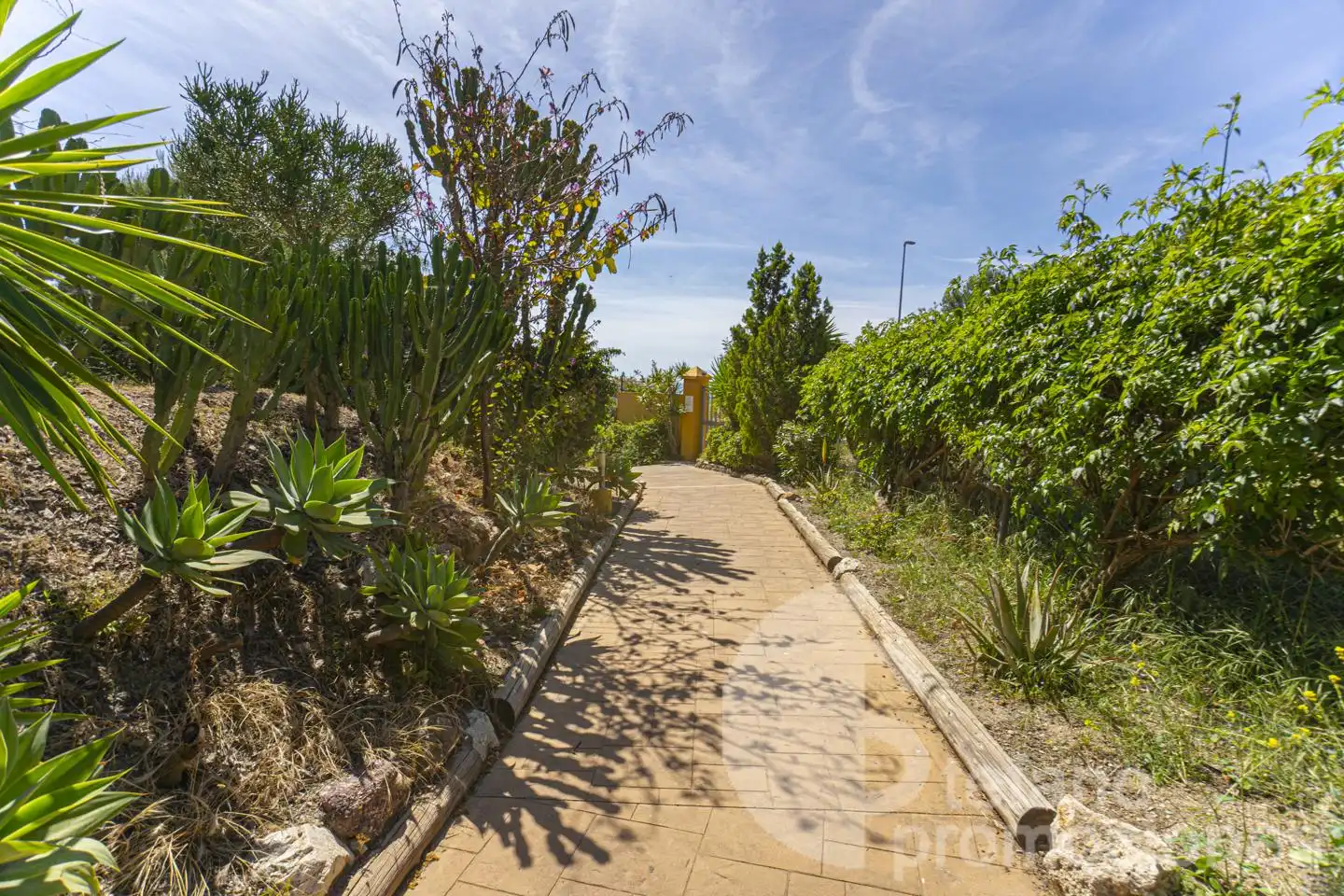 Vista exterior de Piso en venta en Málaga con Aire acondicionado, Terraza y Piscina comunitaria