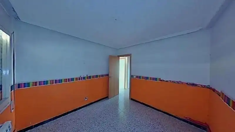 Wohnung zum Verkauf in Tarragona mit Balkon