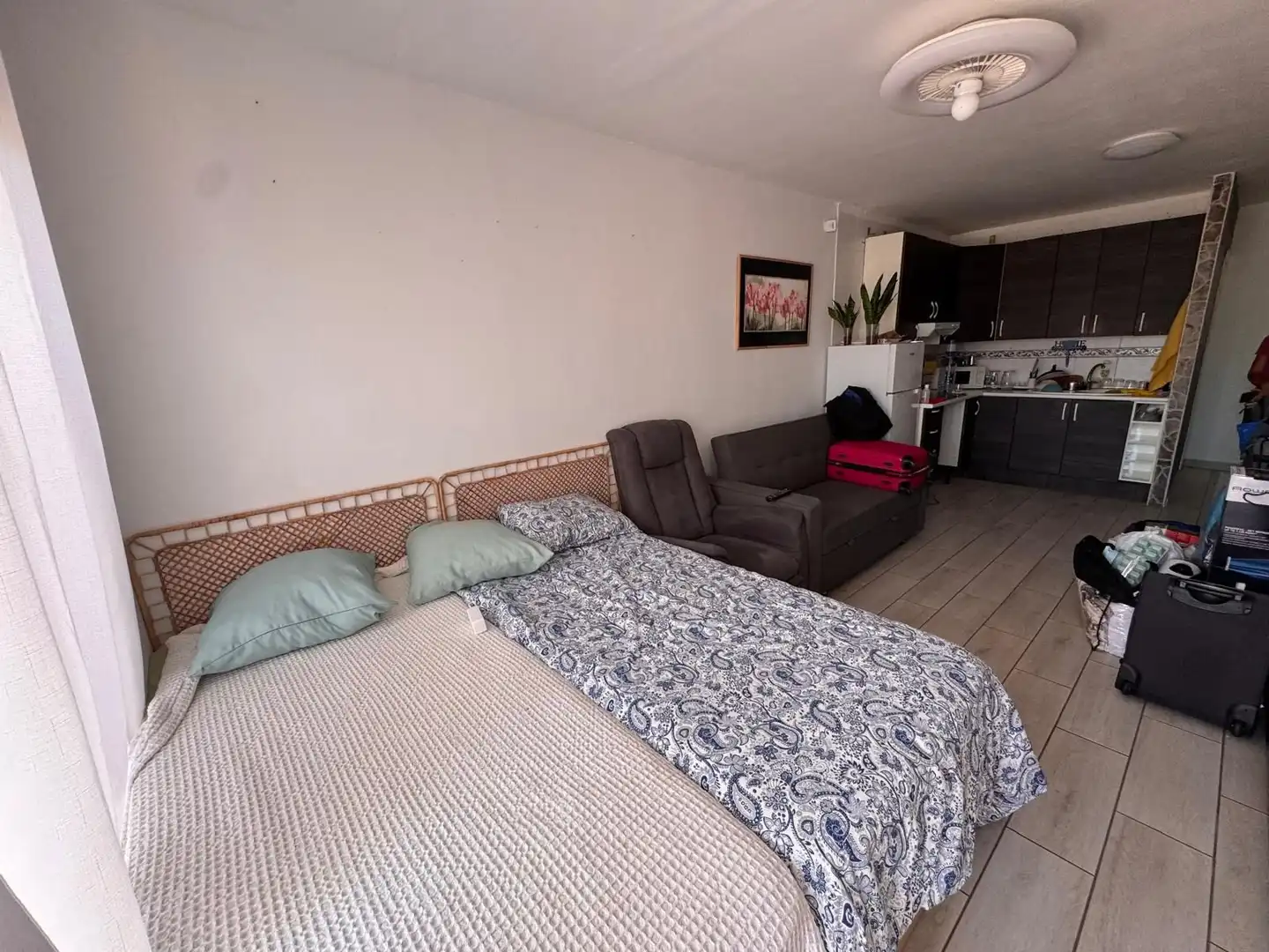 Habitación de Apartamento en venta en Arona con Terraza, Amueblado y Piscina comunitaria