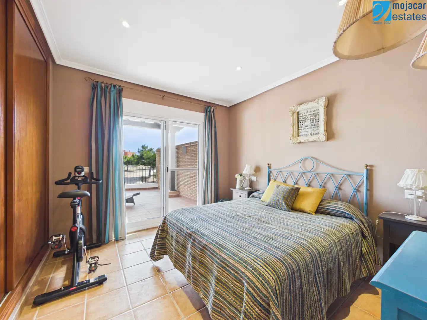 Terraced house with terrace for sale in Avenida la Giralda 32, imagen 13