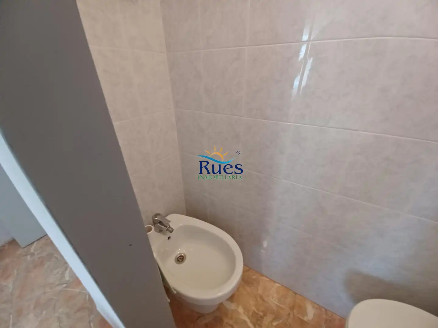 Badezimmer von Erdgeschoss zum Verkauf in Nules mit Terrasse, Abstellraum und Möbliert