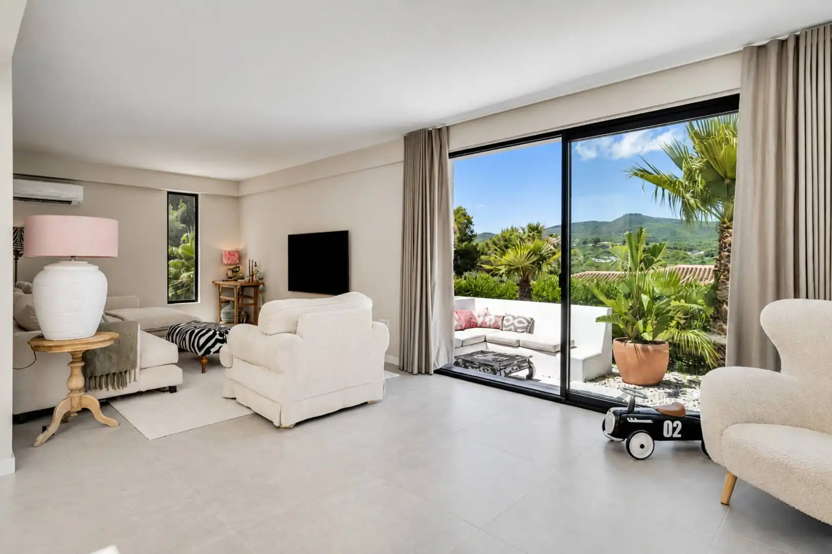 Sala d'estar de Casa o xalet en venda en Jávea / Xàbia amb Aire condicionat, Calefacció i Jardí privat