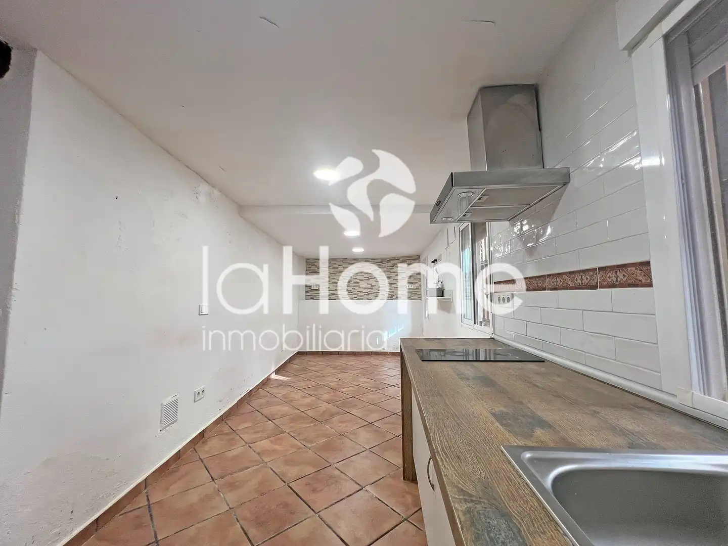 Cocina de Casa adosada en venta en Paterna con Aire acondicionado, Terraza y Horno