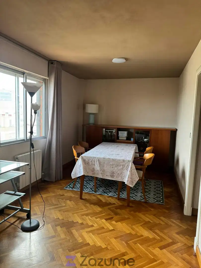 Dining room of Flat for rent in Zaragoza  with Air Conditioner, Heating and Parquet flooring