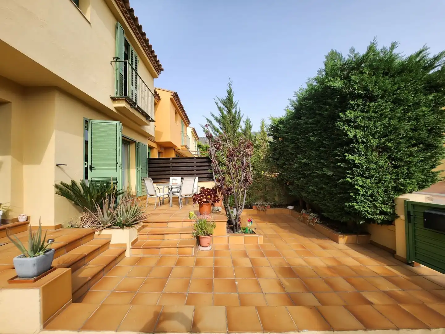 Terraced house with garden for sale in Palau-saverdera, imagen 3