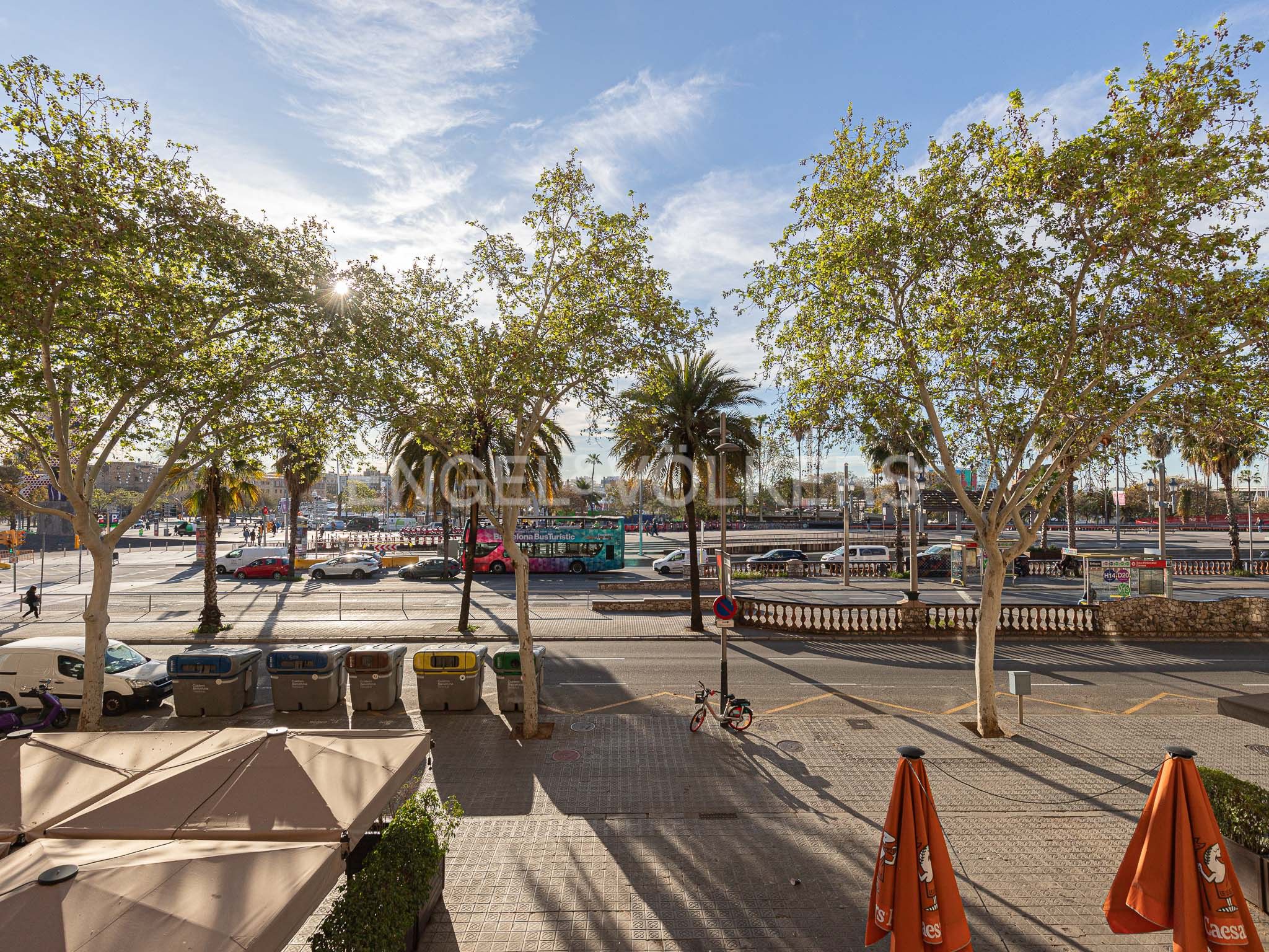 Exterior view of Apartment for sale in  Barcelona Capital  with Heating and Balcony