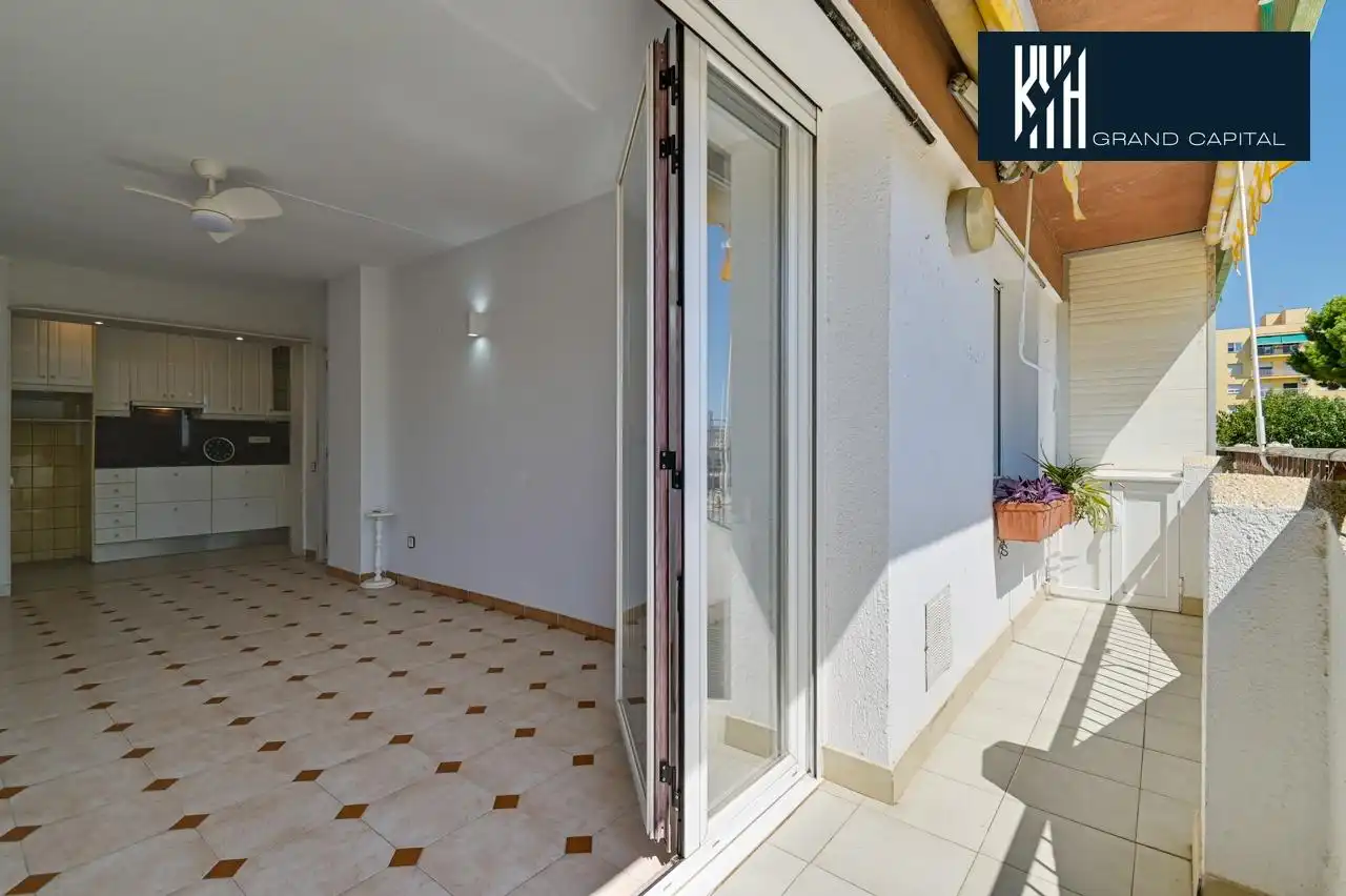 Wohnung mit Terrasse zum Verkauf in Calle ESGLESIA