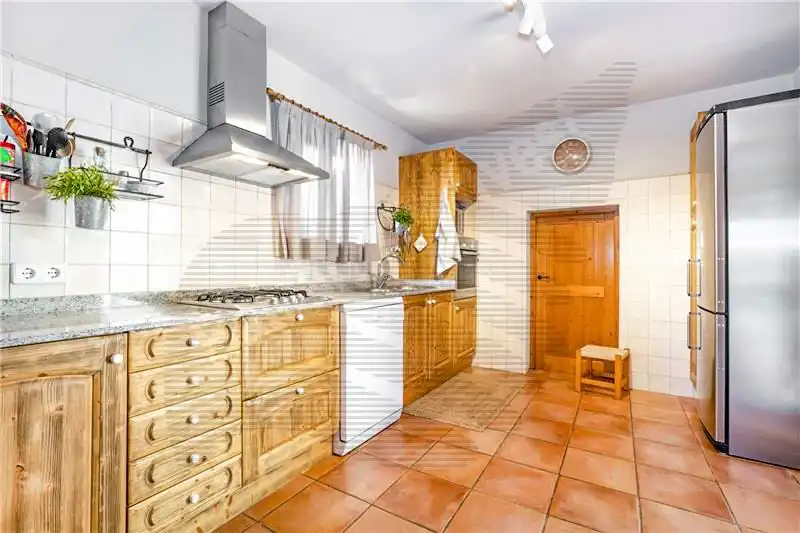 Chalet con jardín en venta en Colònia Sant Jordi, imagen 8