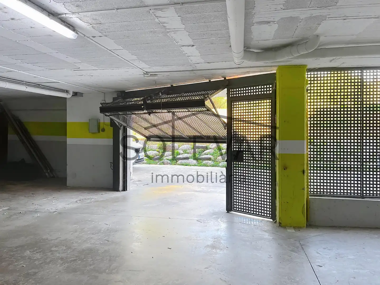 Parkplatz von Wohnung zum Verkauf in La Pobla de Segur mit Klimaanlage, Heizung und Parkett
