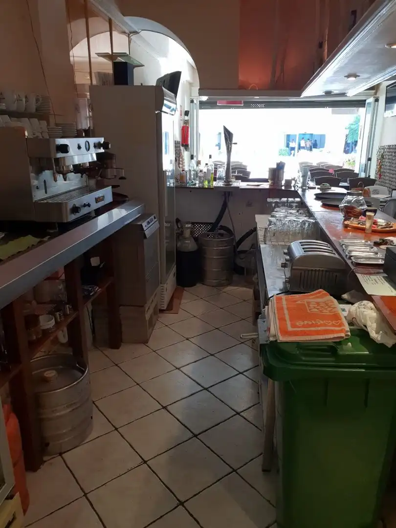 Local comercial en venda a Calle Huguet d'es Far 34, imagen 4
