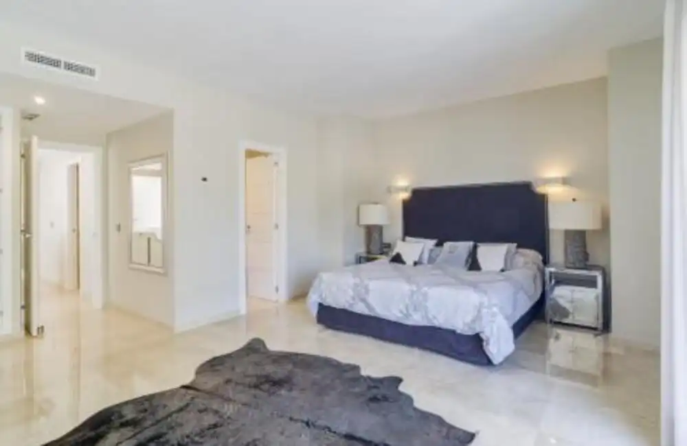 Habitación de Casa o chalet de alquiler en Marbella con Aire acondicionado, Jardín privado y Terraza
