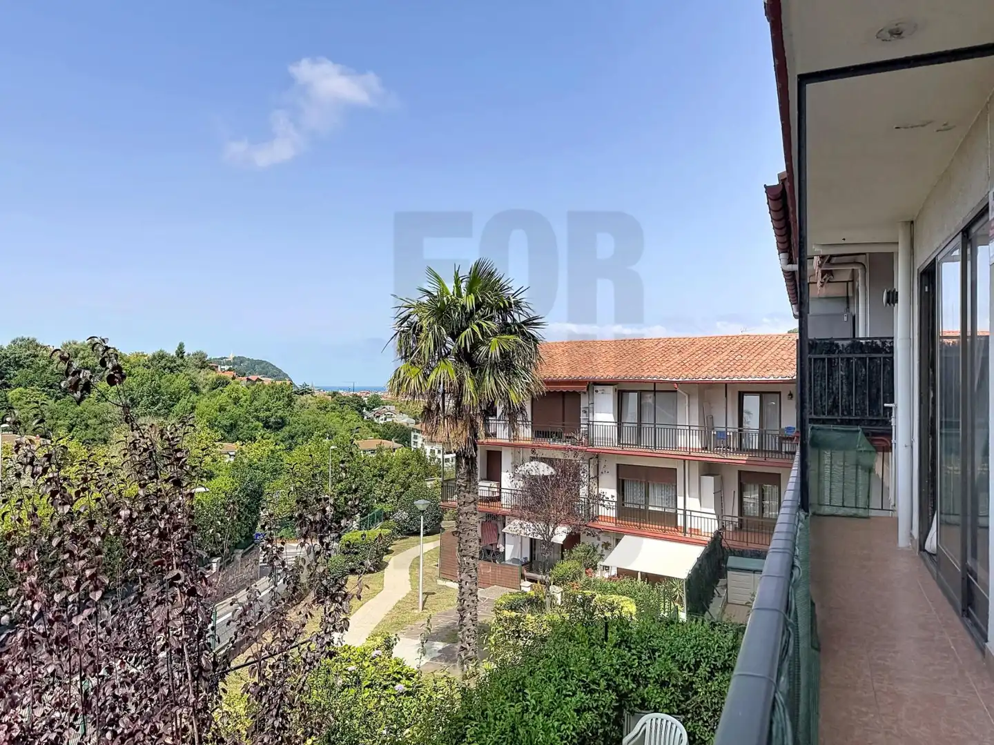 Exterior view of Flat for sale in Donostia - San Sebastián   with Heating, Private garden and Terrace