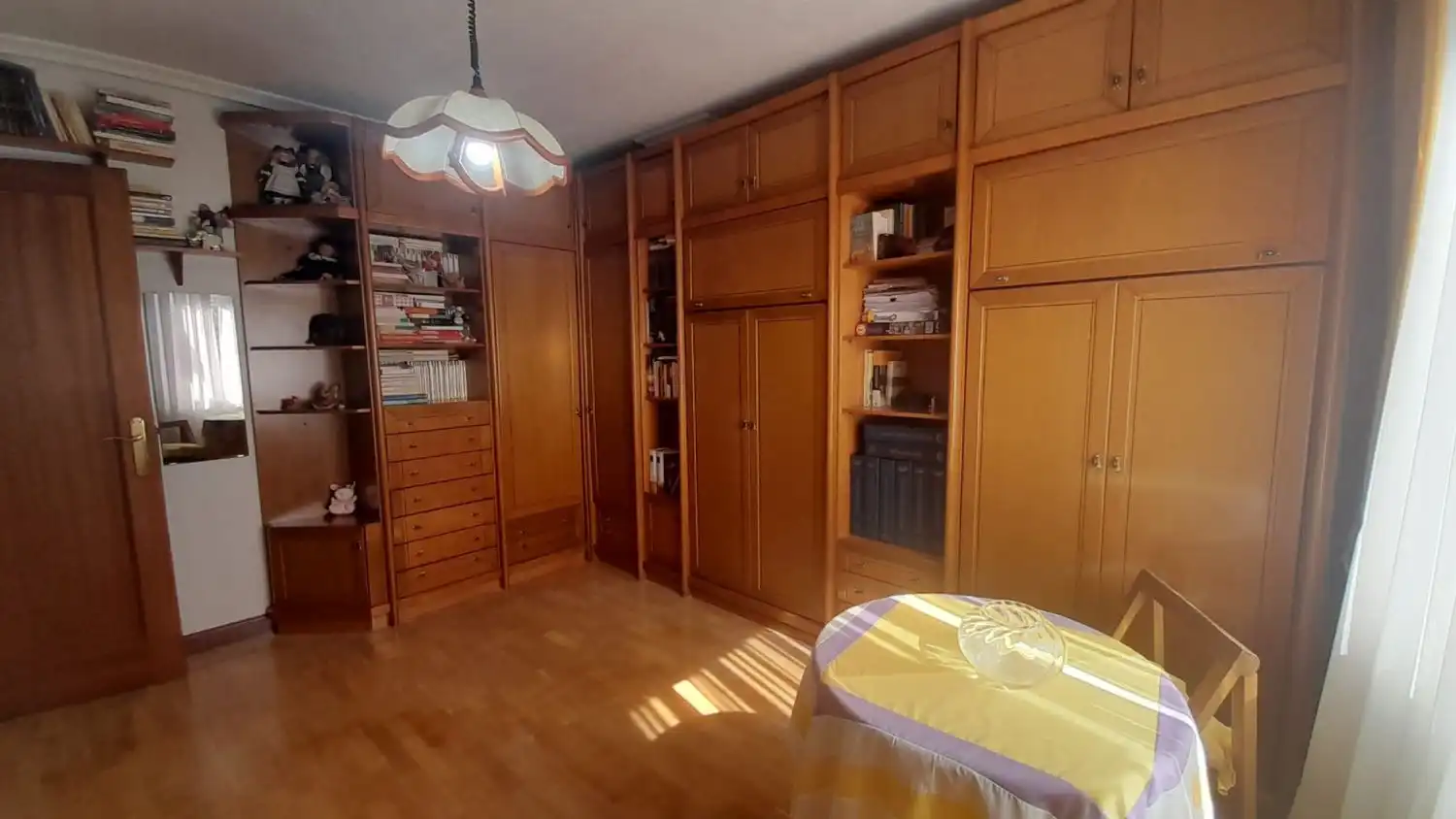 Dormitori de Pis en venda en Salamanca amb Calefacció, Terrassa i Traster