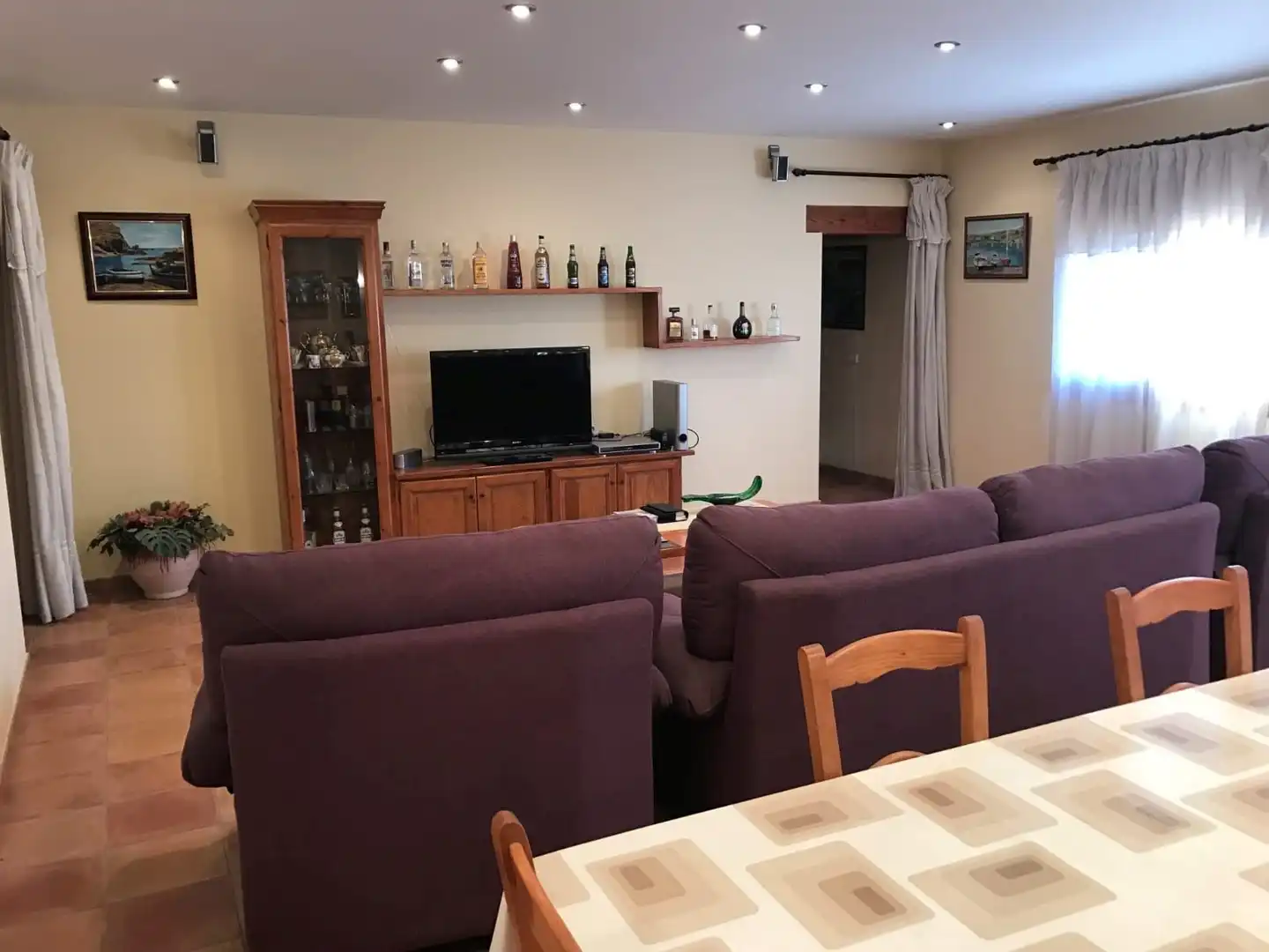Sala de estar de Finca rústica en venta en Palafrugell con Aire acondicionado, Calefacción y Terraza
