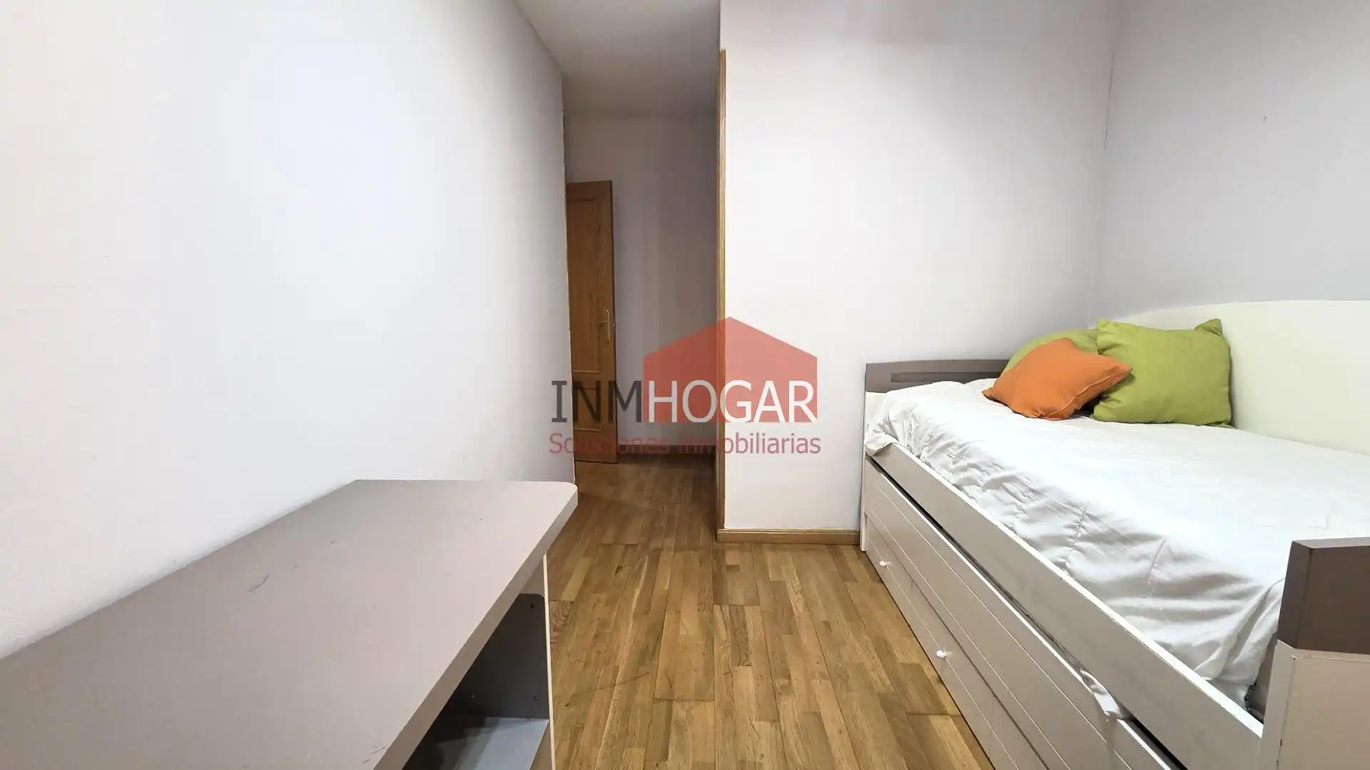 Bedroom of Flat for sale in Ávila  with Heating, Terrace and Storage room
