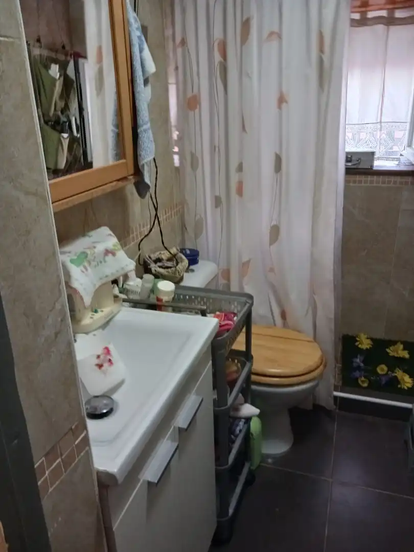 Bathroom of Houses for sale in San Cristóbal de la Vega, Segovia