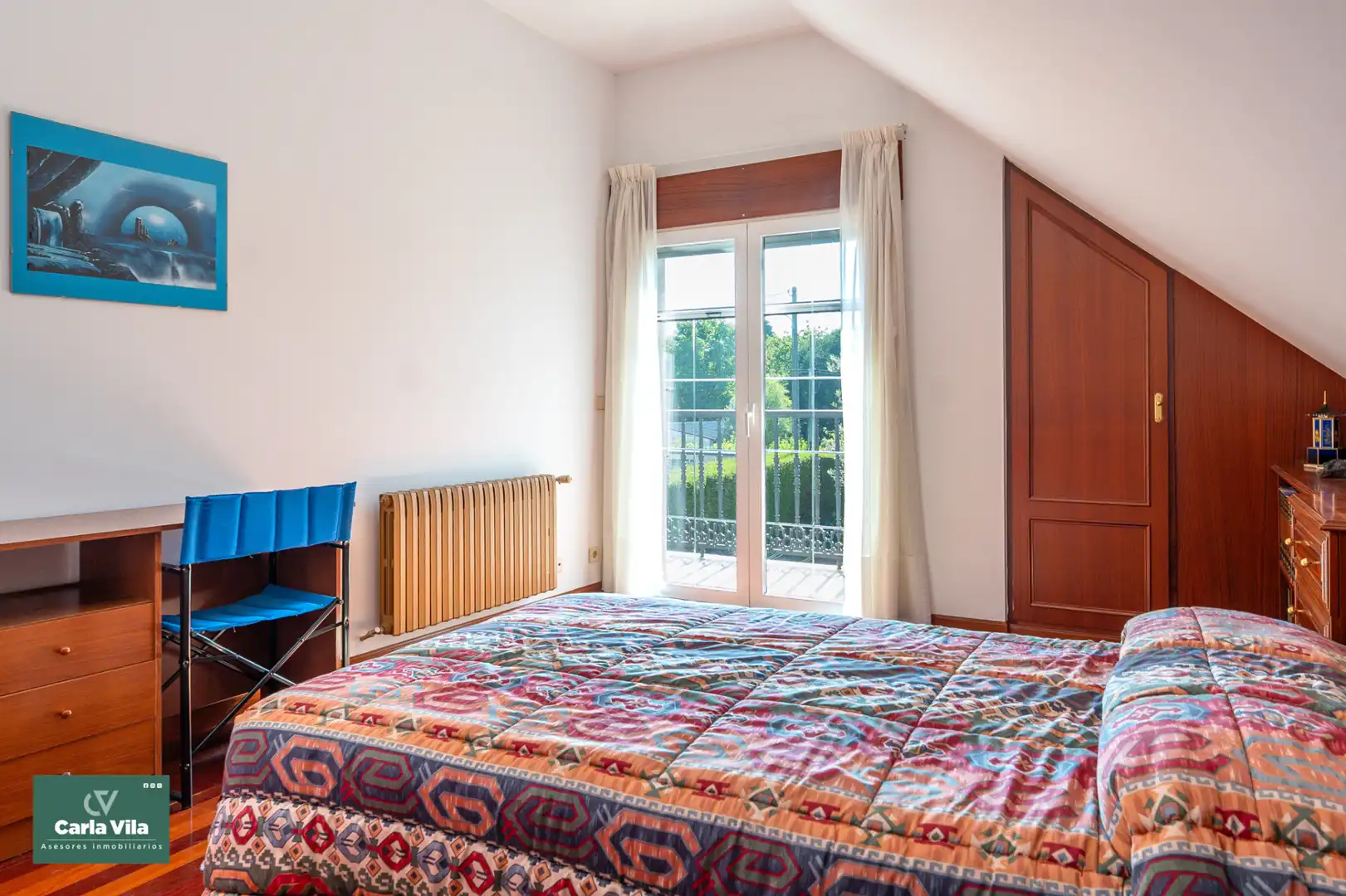 Dormitori de Casa o xalet en venda en Lugo amb Calefacció, Jardí privat i Parquet