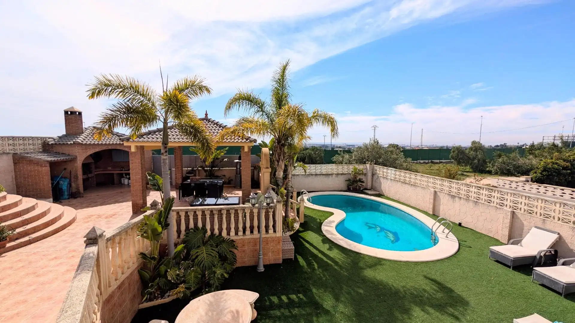Jardí de Casa o xalet en venda en Elche / Elx amb Aire condicionat, Calefacció i Jardí privat