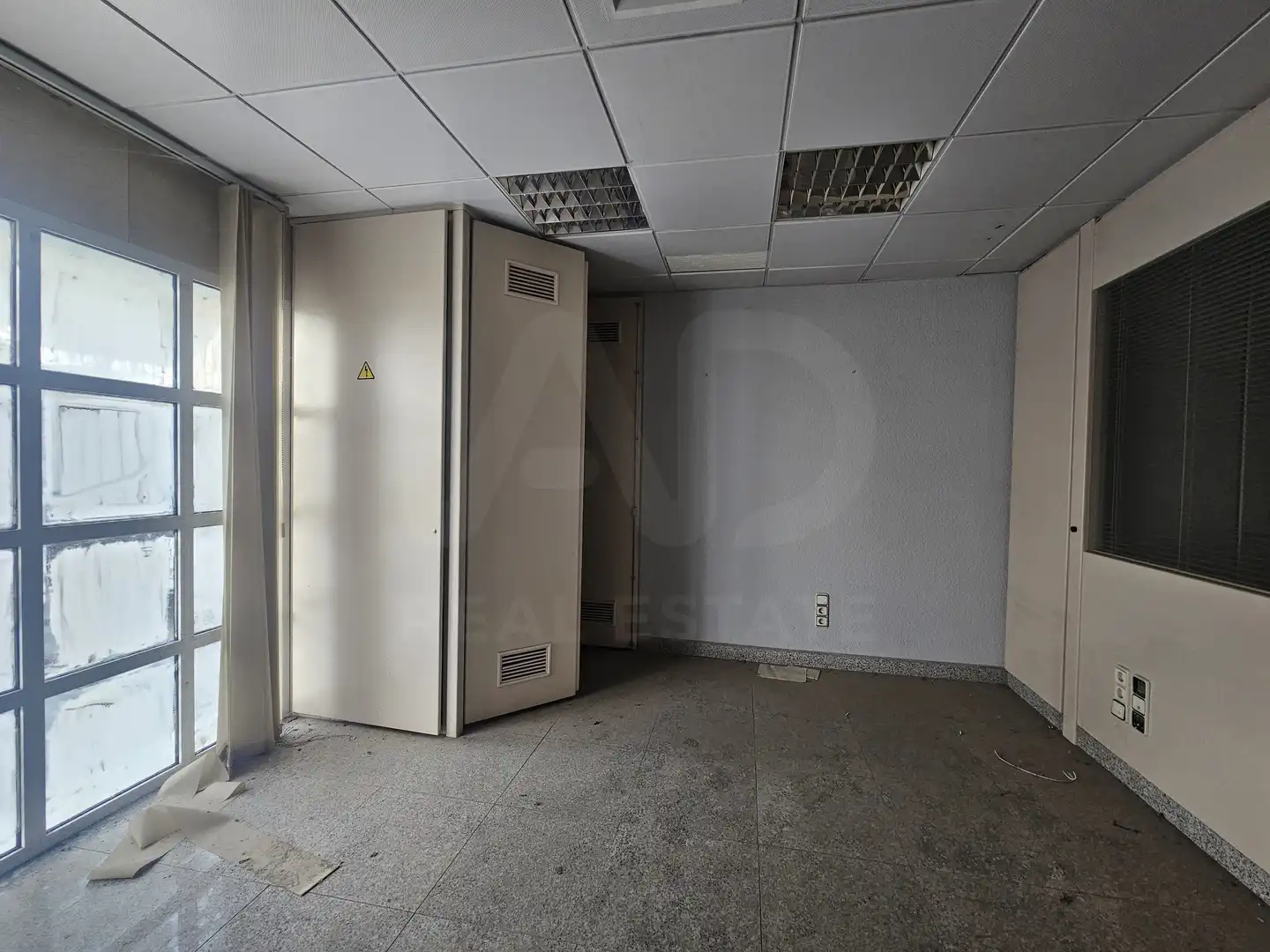 Local comercial en venda a Ayuntamiento, imagen 5