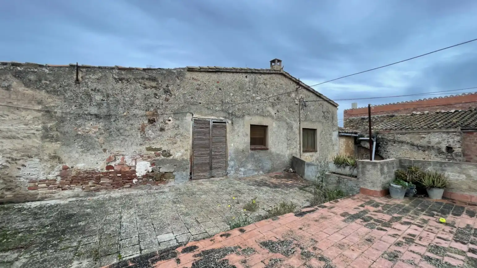 Außenansicht von Country house zum Verkauf in La Tallada d'Empordà mit Klimaanlage, Heizung und Terrasse