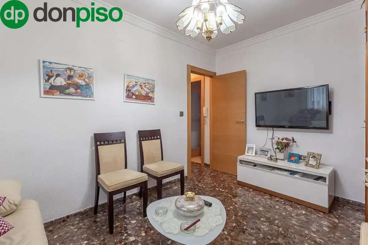Living room of Houses for sale in Granada  with Air Conditioner, Heating and Terrace