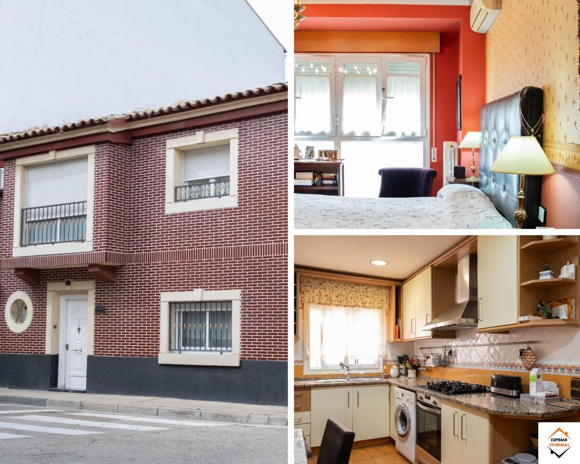 Exterior view of House or chalet for sale in  Zaragoza Capital  with Air Conditioner, Storage room and Balcony