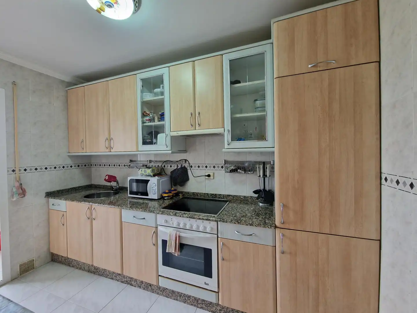 Küche von Wohnung zum Verkauf in Ribadeo mit Heizung, Terrasse und Abstellraum