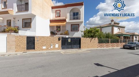 Foto 2 de Casa adosada en venta en Calle de Fátima, Híjar, Las Gabias