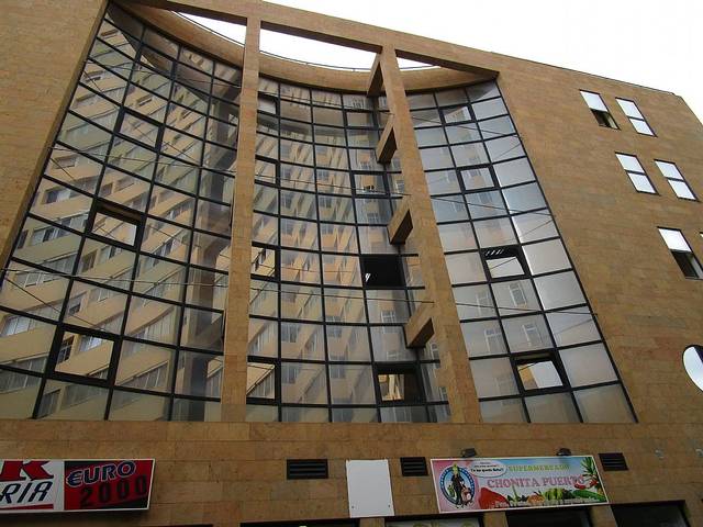 Oficina en Venta en C/ Veintinueve de Abril en Santa Catalina - Canteras