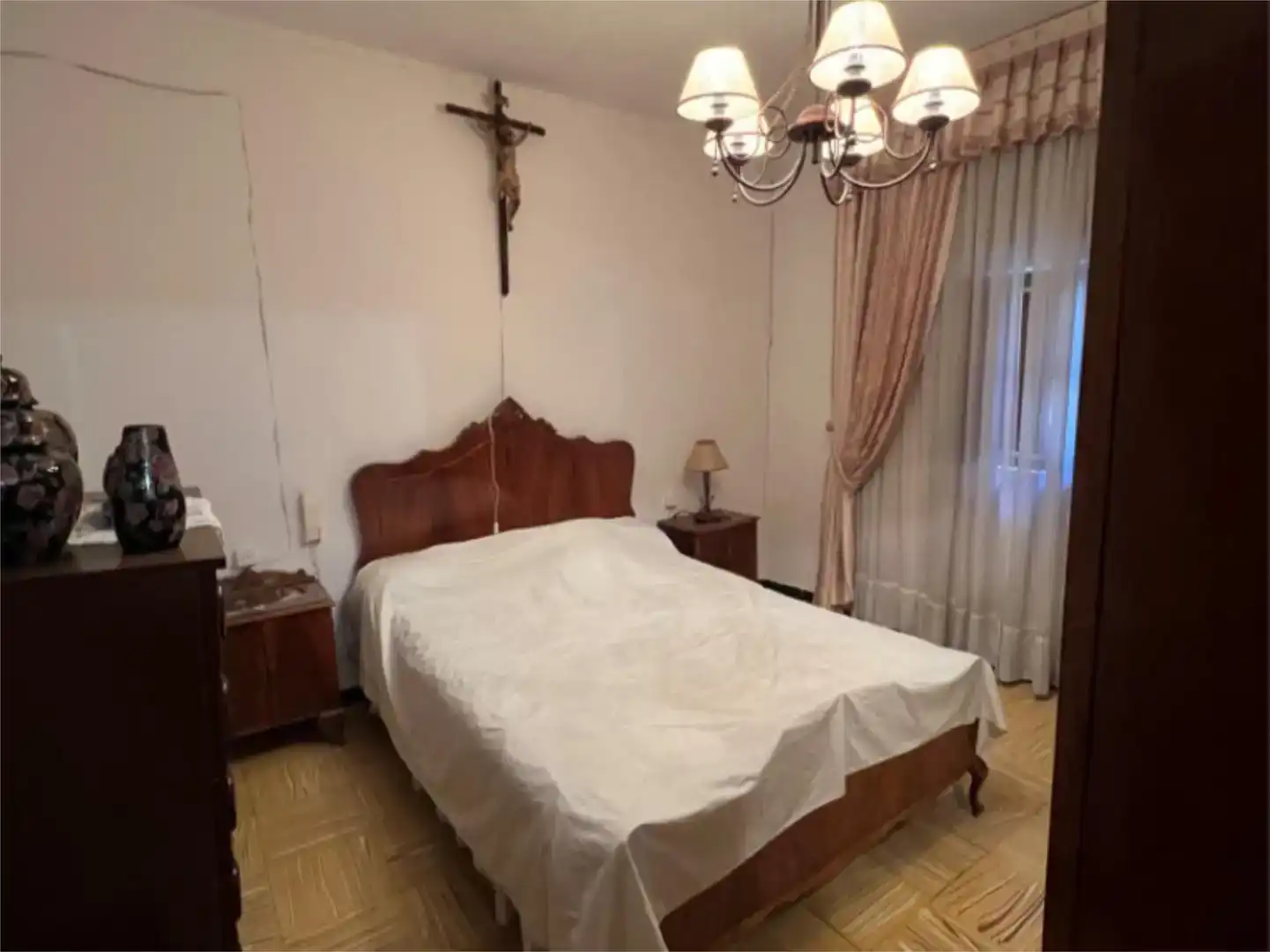 Habitación de Casa adosada en venta en Caniles