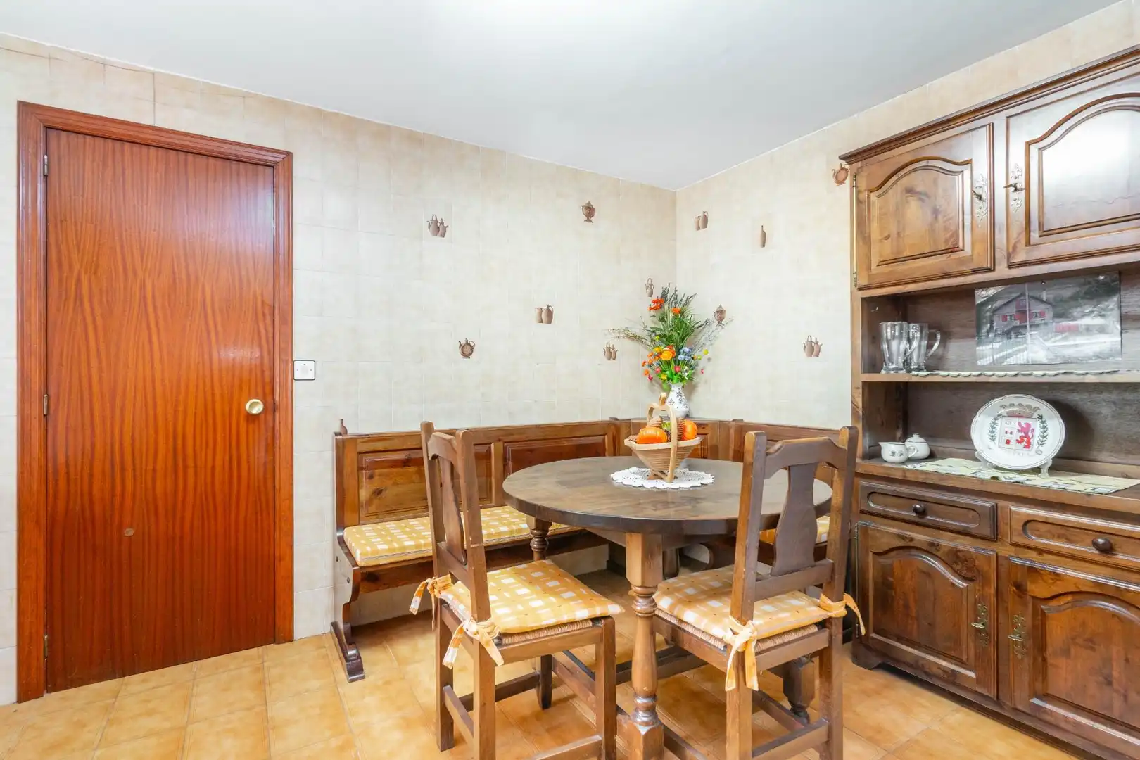 Comedor de Casa o chalet en venta en Cabrillanes con Calefacción, Jardín privado y Terraza