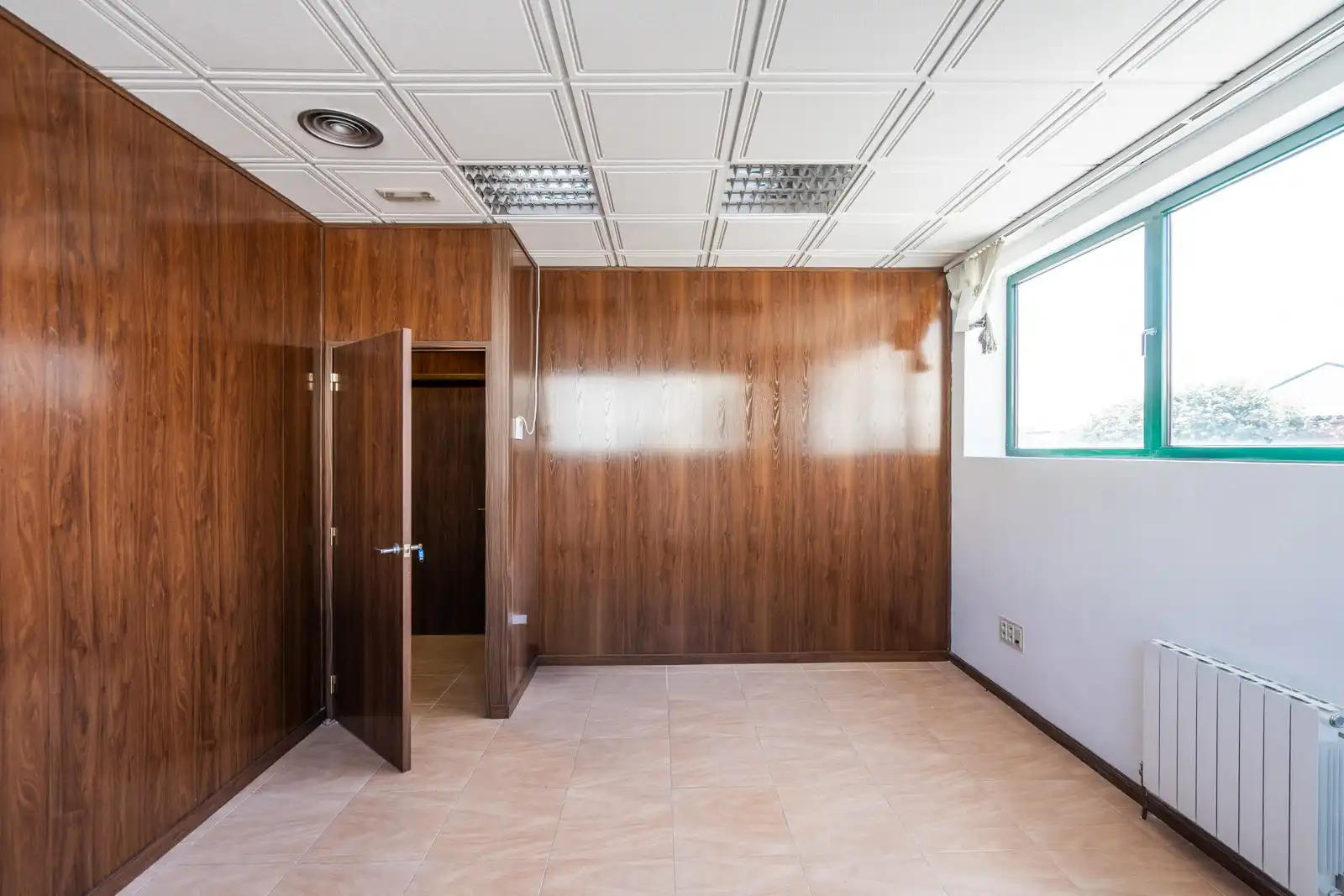 Industrial buildings for sale in Colmenar Viejo  with Heating