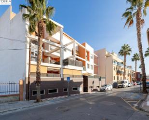 Vista exterior de Dúplex en venda en Churriana de la Vega amb Aire condicionat i Terrassa