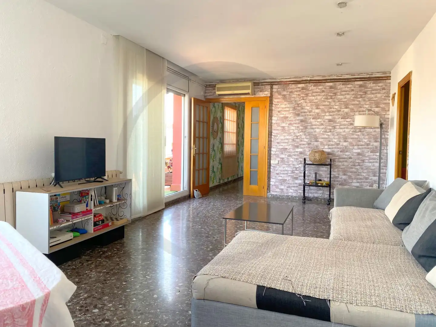 Sala de estar de Ático en venta en Terrassa con Calefacción, Terraza y Trastero