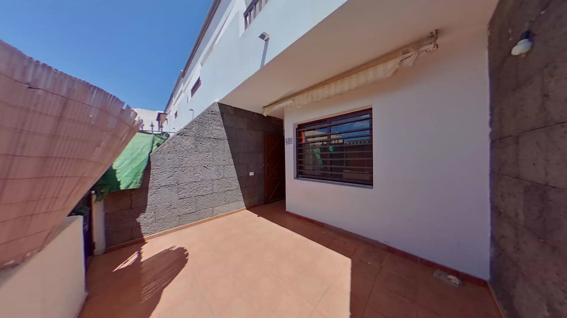 Casa adosada en venta en C/ Aires de Lima, Argana Alta - Maneje