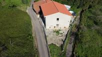Vista exterior de Casa o xalet en venda en Siero amb Jardí privat i Terrassa