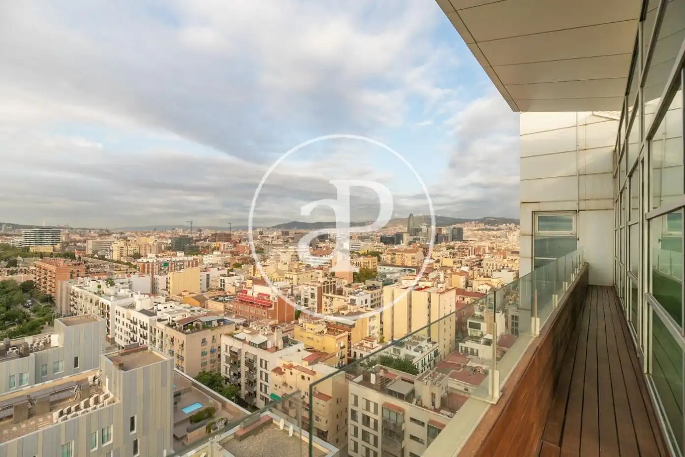 Exterior view of Attic for sale in Barcelona  with Air Conditioner, Heating and Terrace