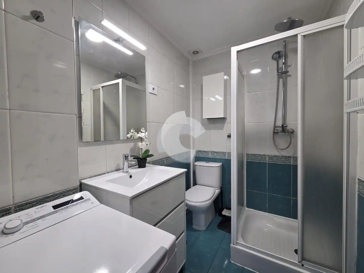 Bany de Apartament de lloguer en Centro Urbano